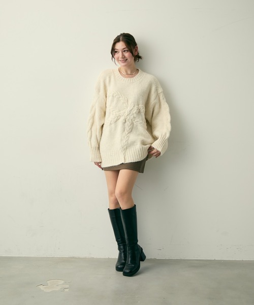 Lunea（ルネア）の「リボンジャガードケーブルニット（ニット/セーター・レディース・グレー/アイボリー/キャメル/ネイビー・FREE）」の9枚目の写真