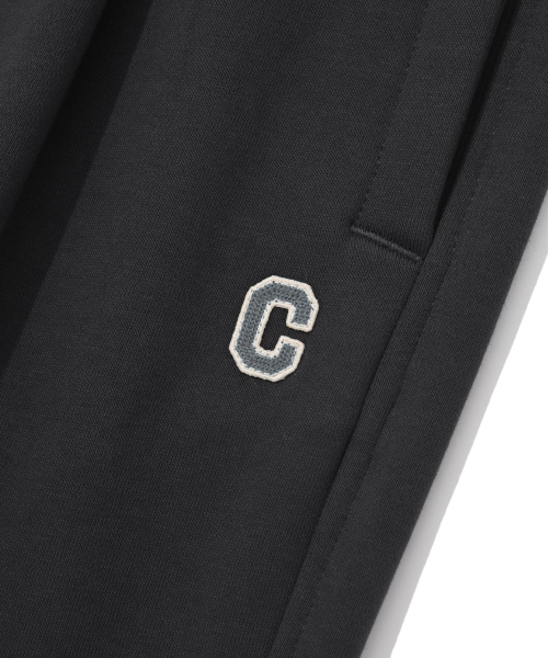 COVERNAT(カバーナット)の「ワンタックセミワイドフィットスウェットパンツチャコール(スウェットパンツ・レディース・その他・X-SMALL/SMALL/MEDIUM/LARGE/X-LARGE/XX-LARGE)」の6枚目の写真