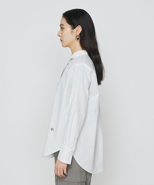 COMME CA(コムサ)の「〔 TALLサイズ 〕 ストライプタイプライター/バルキーオックスフォード シャツ(シャツ/ブラウス・レディース・ホワイト/ネイビー・15号)」の9枚目の写真