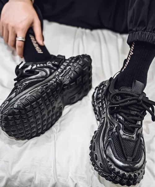 A'GEM9(エージェムナイン)の「A'GEM/9 × .kom 『select/セレクト』CHUNKY TRAIL SNEAKERS/チャンキートレイル厚底スニーカー(スニーカー・メンズ・グレー/ブラック・27/26)」の20枚目の写真