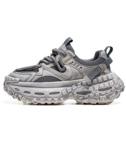 A'GEM9(エージェムナイン)の「A'GEM/9 × .kom 『select/セレクト』CHUNKY TRAIL SNEAKERS/チャンキートレイル厚底スニーカー(スニーカー・メンズ・グレー/ブラック・27/26)」の13枚目の写真