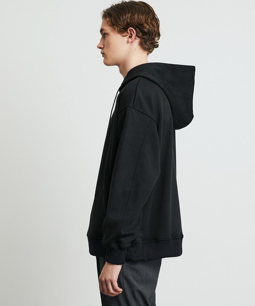 UNITED TOKYO(ユナイテッドトウキョウ)の「Naia Wool Double Knit Hoodie(パーカー・メンズ・ブラック/モカ/オリーブ・1/2)」の14枚目の写真