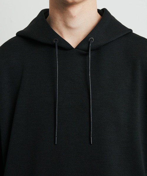 UNITED TOKYO(ユナイテッドトウキョウ)の「Naia Wool Double Knit Hoodie(パーカー・メンズ・ブラック/モカ/オリーブ・1/2)」の17枚目の写真