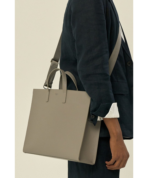 PROXY.L(プロキシエル)の「Horizon tote bag (XL/Gray)(トートバッグ・メンズ・その他・FREE)」の2枚目の写真