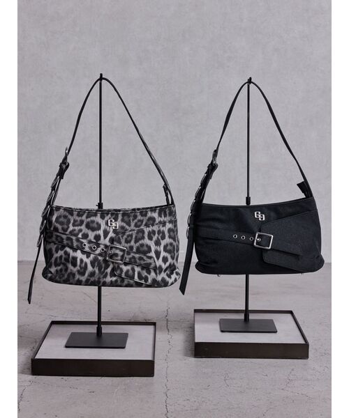 GYDA（ジェイダ）の「GG belt design glitter BAG（ハンドバッグ・レディース・その他1/ブラック・FREE）」の3枚目の写真