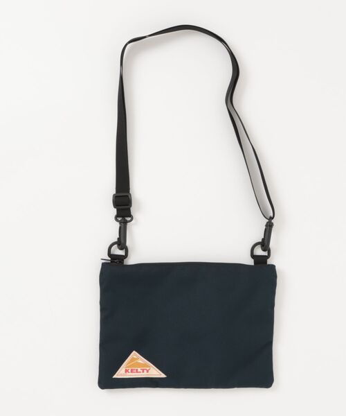 KELTY(ケルティ)の「約109gの軽量設計【KELTY】ES FLAT POUCH S サコッシュ ショルダーバッグ 軽量(ショルダーバッグ・レディース・ホワイト系/マスタード/ネイビー/ベージュ/ブラック系/タン/セージグリーン/アニマル/スカイブルー/オリーブ/ブラウン系/ブラック/レオパード・ONE SIZE)」の10枚目の写真