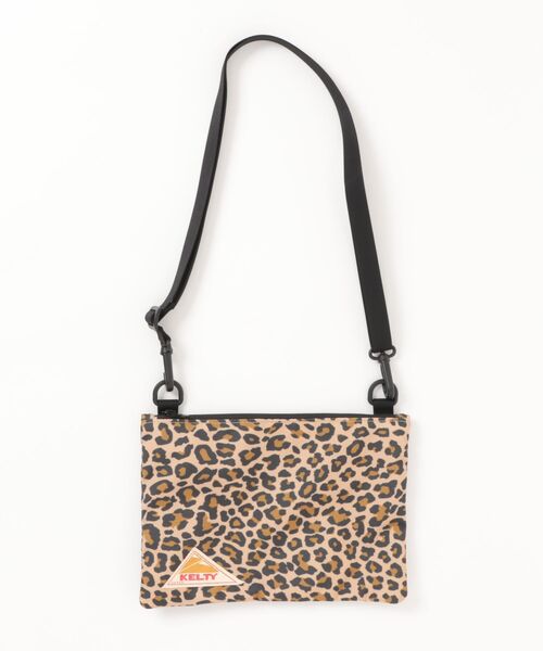 KELTY(ケルティ)の「約109gの軽量設計【KELTY】ES FLAT POUCH S サコッシュ ショルダーバッグ 軽量(ショルダーバッグ・レディース・ホワイト系/マスタード/ネイビー/ベージュ/ブラック系/タン/セージグリーン/アニマル/スカイブルー/オリーブ/ブラウン系/ブラック/レオパード・ONE SIZE)」の12枚目の写真