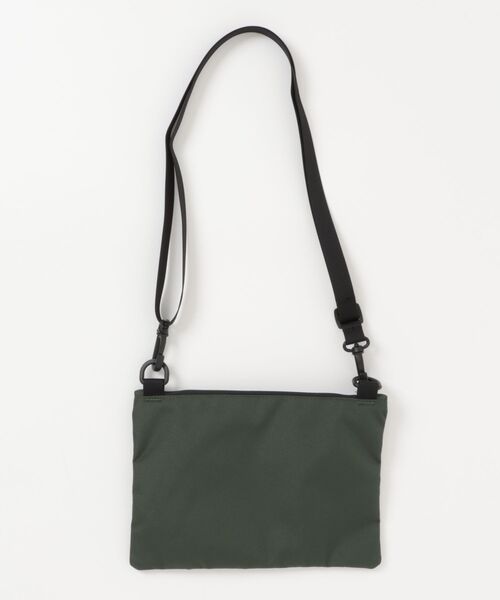 KELTY(ケルティ)の「約109gの軽量設計【KELTY】ES FLAT POUCH S サコッシュ ショルダーバッグ 軽量(ショルダーバッグ・レディース・ホワイト系/マスタード/ネイビー/ベージュ/ブラック系/タン/セージグリーン/アニマル/スカイブルー/オリーブ/ブラウン系/ブラック/レオパード・ONE SIZE)」の14枚目の写真