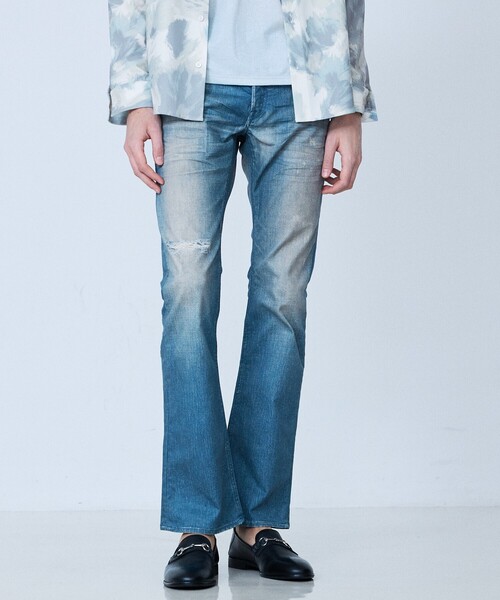 5351 POUR LES HOMMES(ゴーサンゴーイチプールオム)の「【プリント】フレア デニム パンツ(デニムパンツ・メンズ・インディゴブルー/グレー/カーキ・44/46/48/50)」の1枚目の写真