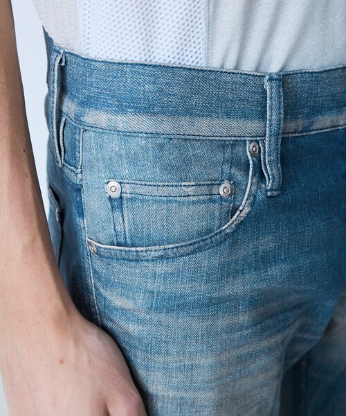 5351 POUR LES HOMMES(ゴーサンゴーイチプールオム)の「【プリント】フレア デニム パンツ(デニムパンツ・メンズ・インディゴブルー/グレー/カーキ・44/46/48/50)」の22枚目の写真