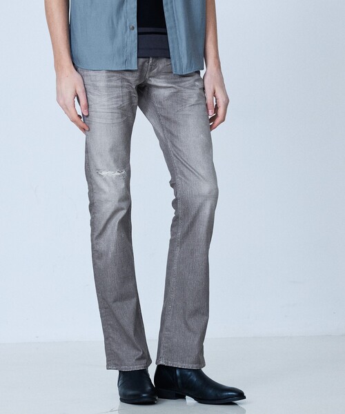 5351 POUR LES HOMMES(ゴーサンゴーイチプールオム)の「【プリント】フレア デニム パンツ(デニムパンツ・メンズ・インディゴブルー/グレー/カーキ・44/46/48/50)」の6枚目の写真