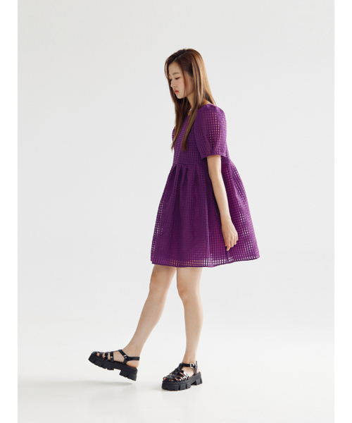 BOMNAL BOUTIQUE(ボムナルブティック)の「チェックボリュームミニドレス_ディープパープル(ワンピース・レディース・その他・SMALL/MEDIUM)」の3枚目の写真