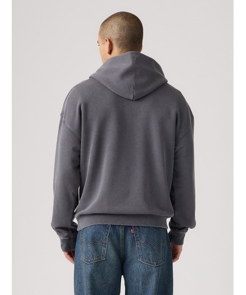 Levi's（リーバイス）の「Levi's/リーバイス TWO HORSE クロップド フーディー（パーカー・メンズ・グレー・XL/L/M/S）」の2枚目の写真