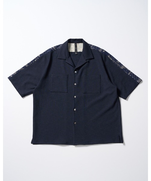 wjk(ダヴルジェイケイ)の「bandana print panel open shirt(シャツ/ブラウス・メンズ・チャコールグレー/ベージュ/ネイビー・SMALL/MEDIUM/LARGE/X-LARGE)」の18枚目の写真