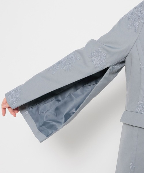 HARE（ハレ）の「Flowerシシュウジャケット(HARE)（テーラードジャケット・レディース・ピンク/ブラック/ライトブルー・FREE）」の4枚目の写真