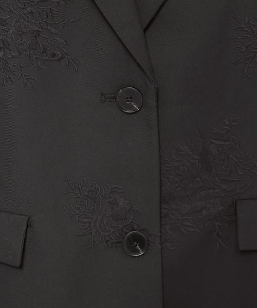 HARE（ハレ）の「Flowerシシュウジャケット(HARE)（テーラードジャケット・レディース・ピンク/ブラック/ライトブルー・FREE）」の7枚目の写真