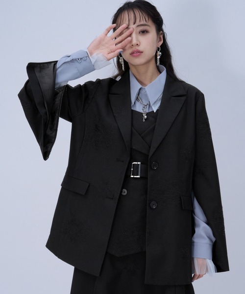 HARE（ハレ）の「Flowerシシュウジャケット(HARE)（テーラードジャケット・レディース・ピンク/ブラック/ライトブルー・FREE）」の19枚目の写真