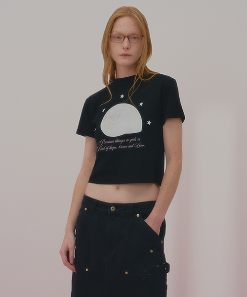 NCOVER(エヌカバー)の「チャーミングシェル クロップ半袖Tシャツ ブラック(Tシャツ/カットソー・レディース・その他・FREE)」の1枚目の写真