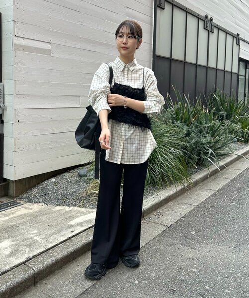 FRIPIER（フリピエ）の「《FRIPIER》サテンジャージーフレアパンツ（その他パンツ・レディース・ブラウン/ブラック・FREE）」の3枚目の写真