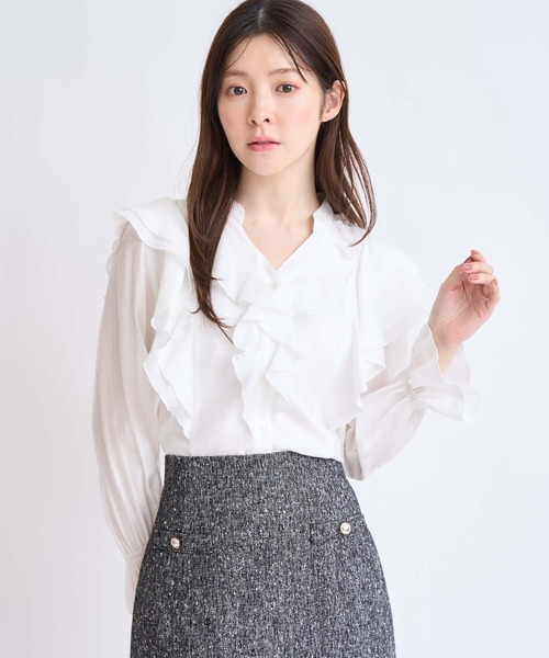 NOELA(ノエラ)の「フリルスキッパーブラウス(シャツ/ブラウス・レディース・ベージュ/オフホワイト/イエロー・フリー)」の5枚目の写真