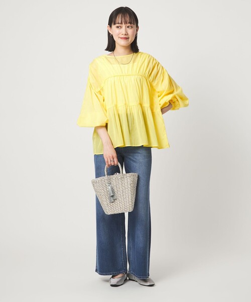 green label relaxing(グリーンレーベルリラクシング)の「全方位映えギャザーブラウス(シャツ/ブラウス・レディース・ブラック/ホワイト/ブラウン/イエロー・FREE)」の12枚目の写真