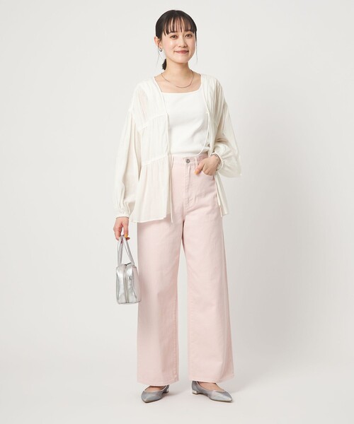 green label relaxing(グリーンレーベルリラクシング)の「全方位映えギャザーブラウス(シャツ/ブラウス・レディース・ブラック/ホワイト/ブラウン/イエロー・FREE)」の16枚目の写真