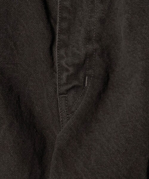 NVRFRGT(ネヴァーフォーゲット)の「<NVRFRGT>3D ツイスト ワイド ジーンズ(デニムパンツ・メンズ・ダークブラウン・2)」の10枚目の写真