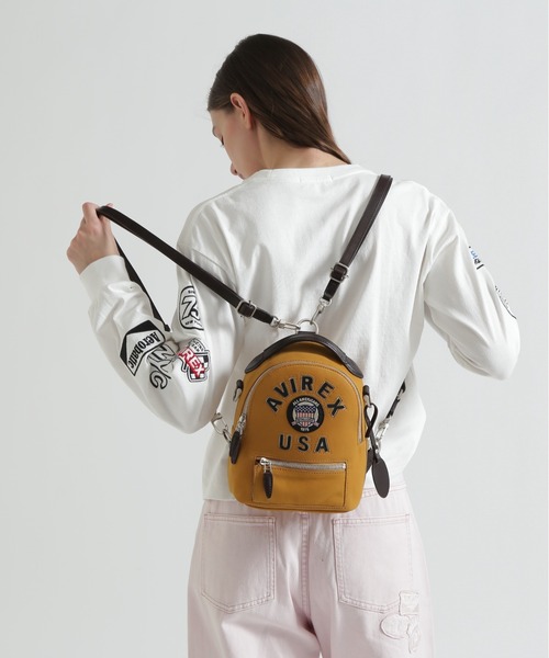 AVIREX(アヴィレックス)の「《直営店限定》LX VARSITY LEATHER MINI BACK PACK(バックパック/リュック・レディース・マスタード・F)」の3枚目の写真