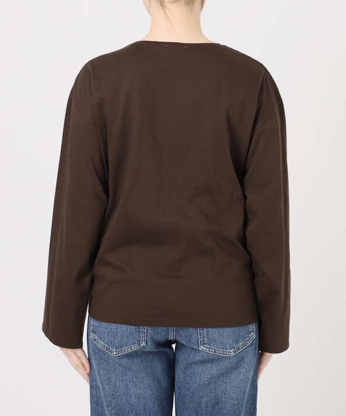 journal standard L'essage(ジャーナルスタンダードレサージュ)の「【金子綾さん着用】ツイストプルオーバー(Tシャツ/カットソー・レディース・ブラック/ブラウン/ホワイト・FREE)」の20枚目の写真