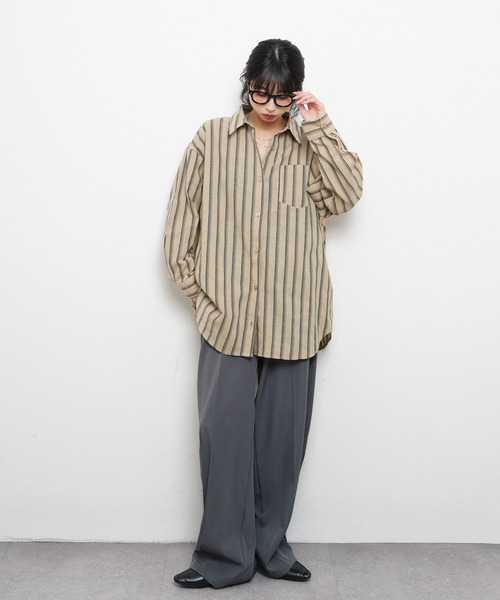 Chillfar(チルファー)の「ダブルストライプオーバーシャツ(シャツ/ブラウス・レディース・ベージュ/オフホワイト/ブラック・FREE)」の7枚目の写真