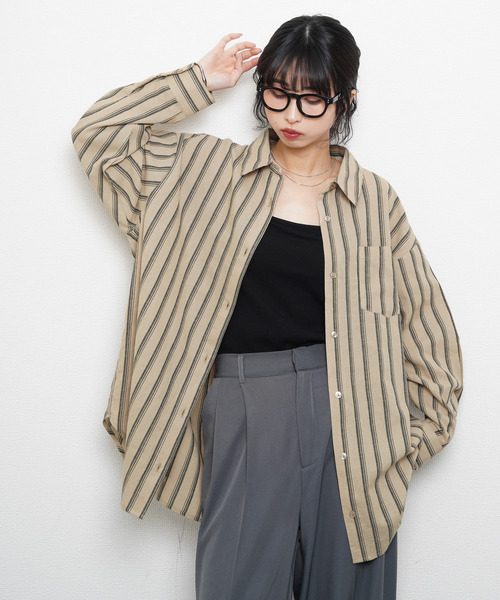 Chillfar(チルファー)の「ダブルストライプオーバーシャツ(シャツ/ブラウス・レディース・ベージュ/オフホワイト/ブラック・FREE)」の9枚目の写真