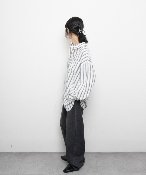 Chillfar(チルファー)の「ダブルストライプオーバーシャツ(シャツ/ブラウス・レディース・ベージュ/オフホワイト/ブラック・FREE)」の17枚目の写真