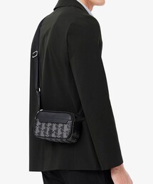 LACOSTE（ラコステ）の「ザ ブレンド モノグラムコンビレポーターバッグ（ショルダーバッグ）」