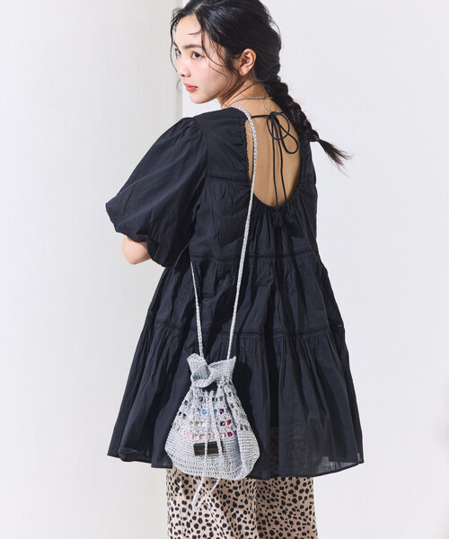 FREAK'S STORE(フリークスストア)の「インドボイル バックオープン ティアードミニワンピース/パフスリーブワンピース(ワンピース・レディース・レッド/ブラウン/ブラック/オフホワイト・フリ-)」の6枚目の写真