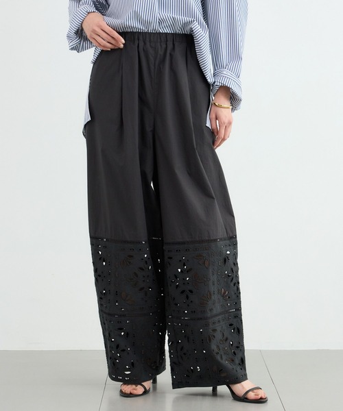 BARNYARDSTORM(バンヤードストーム)の「BARNYARDSTORM / エンブロイダリーパンツ / ハンドウォッシャブル<セットアップ対応>(その他パンツ・レディース・ブラック/ホワイト・S/M)」の1枚目の写真