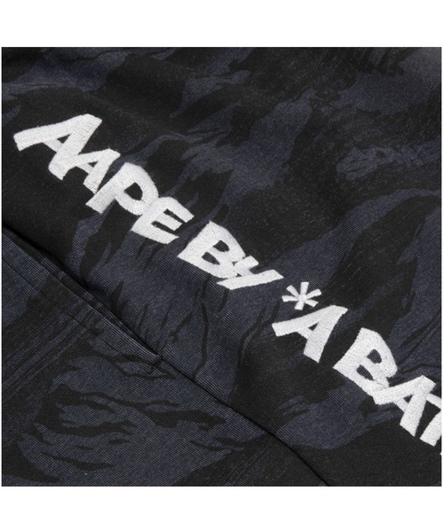 AAPE BY A BATHING APE（エーエイプバイアベイシングエイプ）の「AAPE MAIN SWEAT SHORTS(camouflage)（スウェットパンツ・メンズ・ブラック系その他・MEDIUM/X-LARGE/LARGE/SMALL）」の3枚目の写真