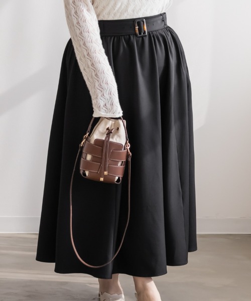 CLETTE(クレット)の「CLETTEオリジナルベルト付きギャザーロングスカート(スカート・レディース・ブラック/カーキ/ベージュ・3L/LL/4L)」の4枚目の写真