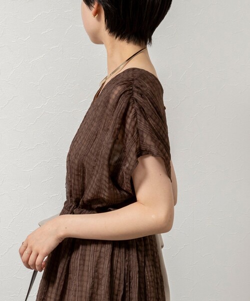 NOLLEY’S（ノーリーズ）の「【WEB限定】ウォッシャブルシアーチェックワンピース（ワンピース・レディース・ブラック系その他/ベージュ系その他・FREE）」の22枚目の写真
