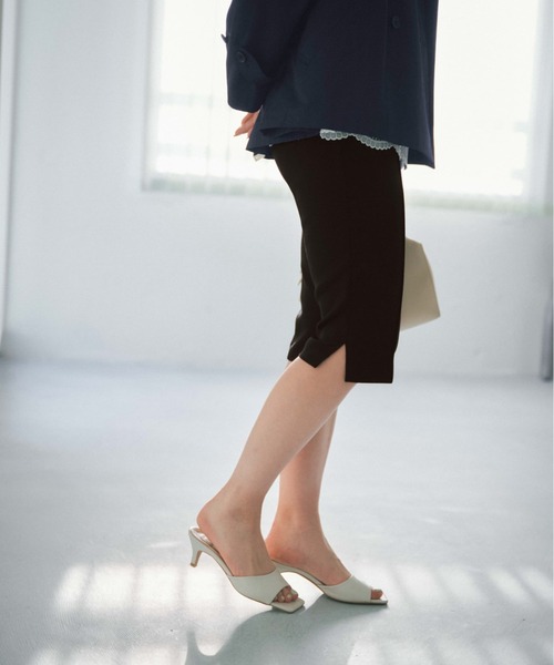 COHINA(コヒナ)の「ライトストレッチバイカーパンツ 【低身長・小柄女性】(その他パンツ・レディース・ブラック/ベージュ・XS/S)」の3枚目の写真