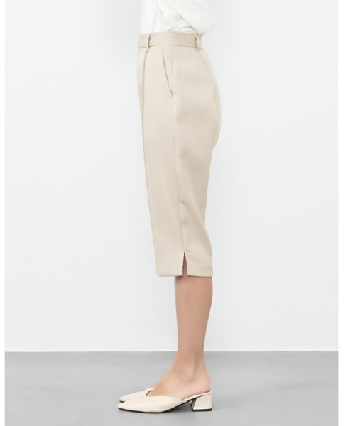 COHINA(コヒナ)の「ライトストレッチバイカーパンツ 【低身長・小柄女性】(その他パンツ・レディース・ブラック/ベージュ・XS/S)」の20枚目の写真