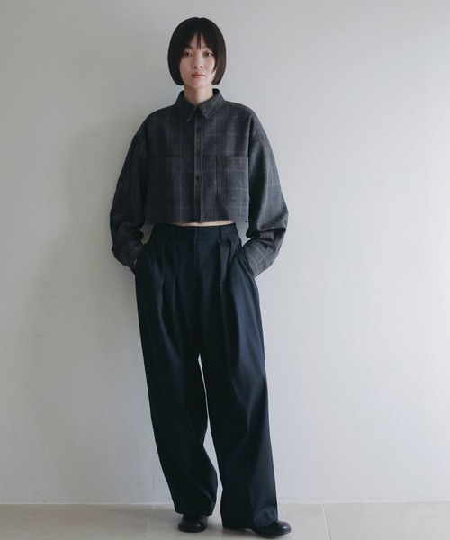anuke（アンヌーク）の「Short Check Shirts（シャツ/ブラウス・レディース・チャコールグレー/ブラウン・FREE）」の3枚目の写真