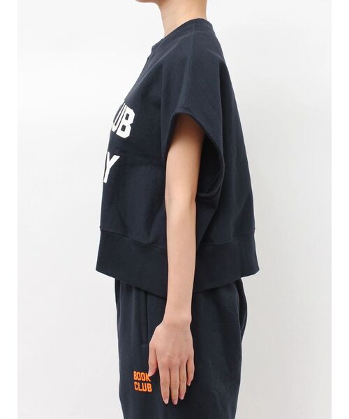 Ungrid（アングリッド）の「BOOK CLUB別注リメイクノースリスウェット（スウェット・レディース・アイボリー/ネイビー・FREE）」の15枚目の写真