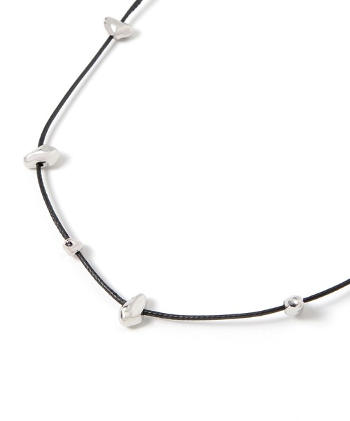 LEPSIM（レプシィム）の「《オフィスライン》コードアソートチョーカー　647855（チョーカー・レディース・ゴールド/シルバー・ONE SIZE）」の3枚目の写真