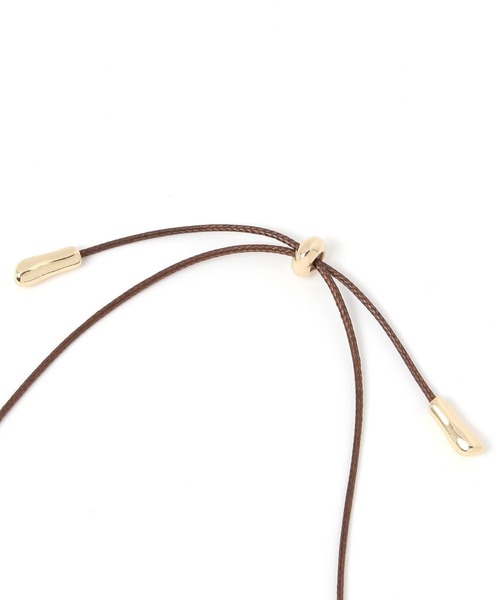 LEPSIM（レプシィム）の「《オフィスライン》コードアソートチョーカー　647855（チョーカー・レディース・ゴールド/シルバー・ONE SIZE）」の6枚目の写真