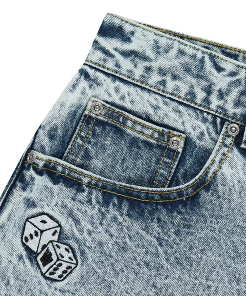WKNDRS（ウィーキャンドース）の「777 DENIM PANTS (I.DENIM)（デニムパンツ・レディース・その他・SMALL/MEDIUM/LARGE/X-LARGE）」の4枚目の写真