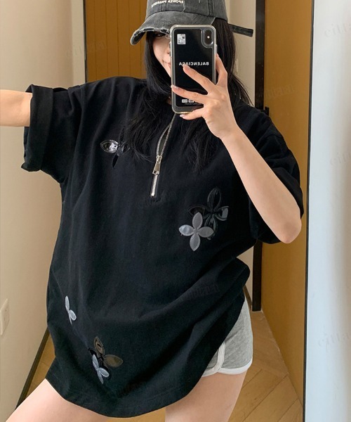 Dalfwin（ダールフィン）の「韓国ファッション RICECAKEフラワーパッチハーフジップ半袖Tシャツ（Tシャツ/カットソー・レディース・ブラック/グレー/ホワイト・FREE）」の9枚目の写真