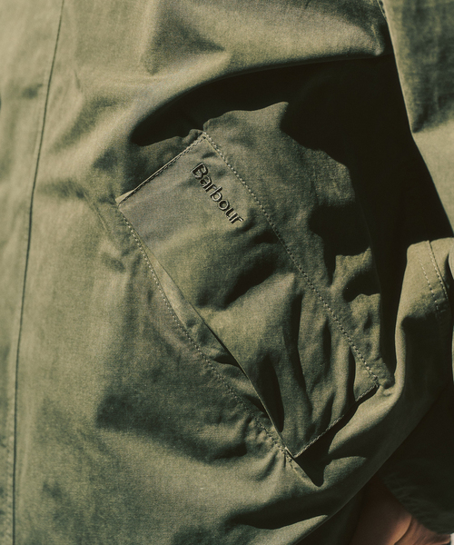 Barbour(バブアー)の「Barbour / バブアー os transporter casual jacket(ナイロンジャケット・メンズ・カーキ/ベージュ・38/40)」の17枚目の写真