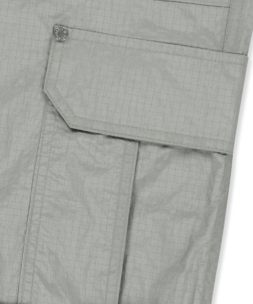 BROWNBREATH(ブラウンブレス)の「TAG DOUBLE KNEE NYLON PANTS - GREY(その他パンツ・レディース・その他・SMALL/MEDIUM/LARGE/X-LARGE)」の8枚目の写真