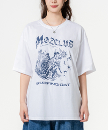 MOZMOZ（モズモズ）の「サーフィンニャン オーバーサイズ 半袖Tシャツ ホワイト（Tシャツ/カットソー）」