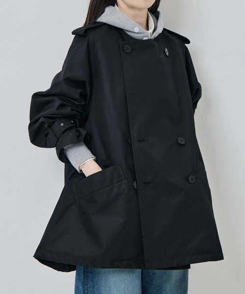 08sircus（ゼロエイトサーカス）の「[08sircus/ゼロハチサーカス]Giza cotton short trench coat（トレンチコート・レディース・ブラック/ベージュ・1）」の12枚目の写真